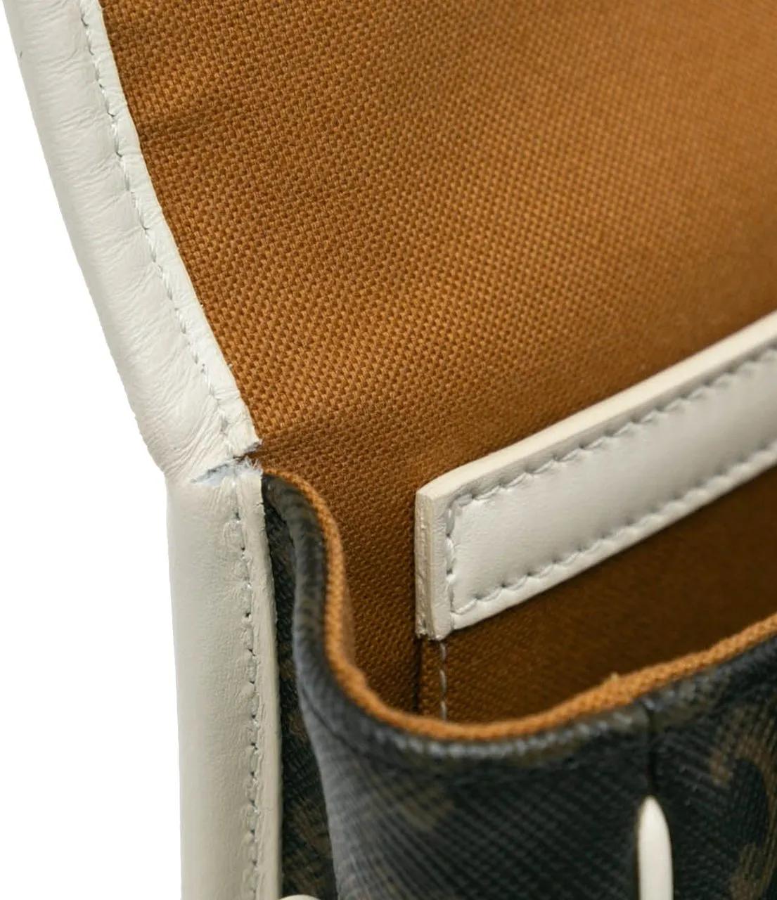 Thumbnail - Celine Hobo Bags - 2020 Medium Triomphe Coated Canvas Folco Crossbody - Gr. unisize - in Braun - für Damen
