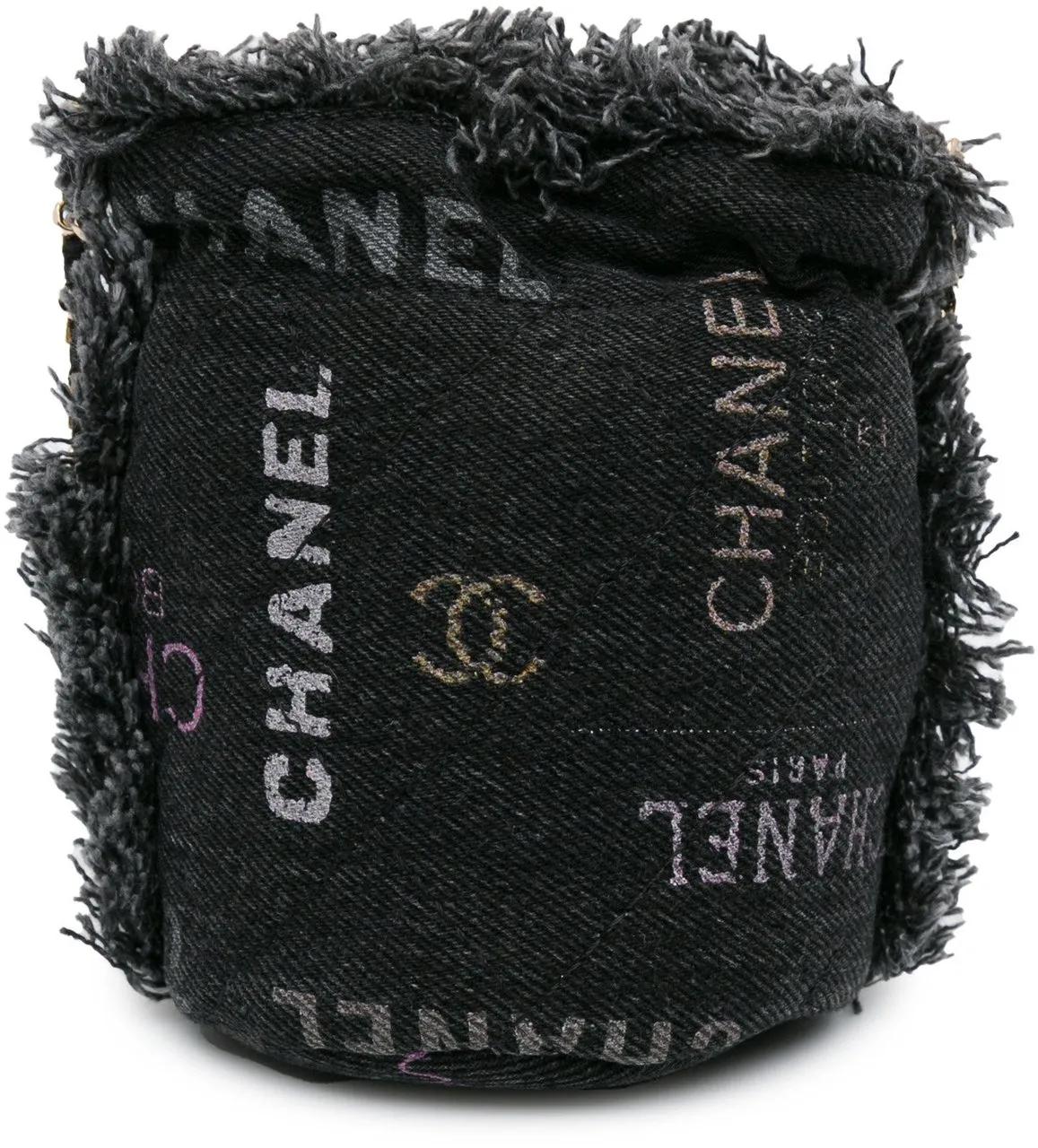 Chanel Totes & shoppers Mini Denim Mood Bucket with Chain in grijs