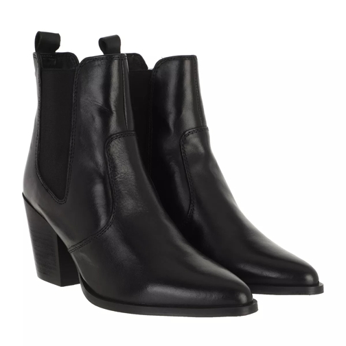 Steve Madden Patricia Bootie Black  Ankle Boot