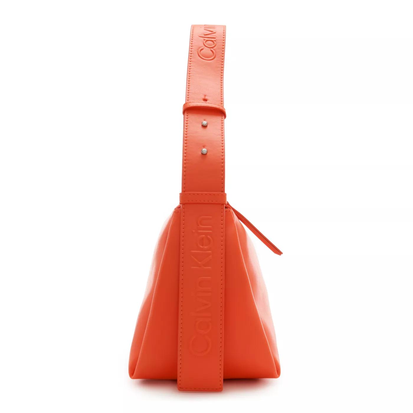 Calvin Klein Crossbody bags Gracie Orangene Handtasche K60K611341 in oranje