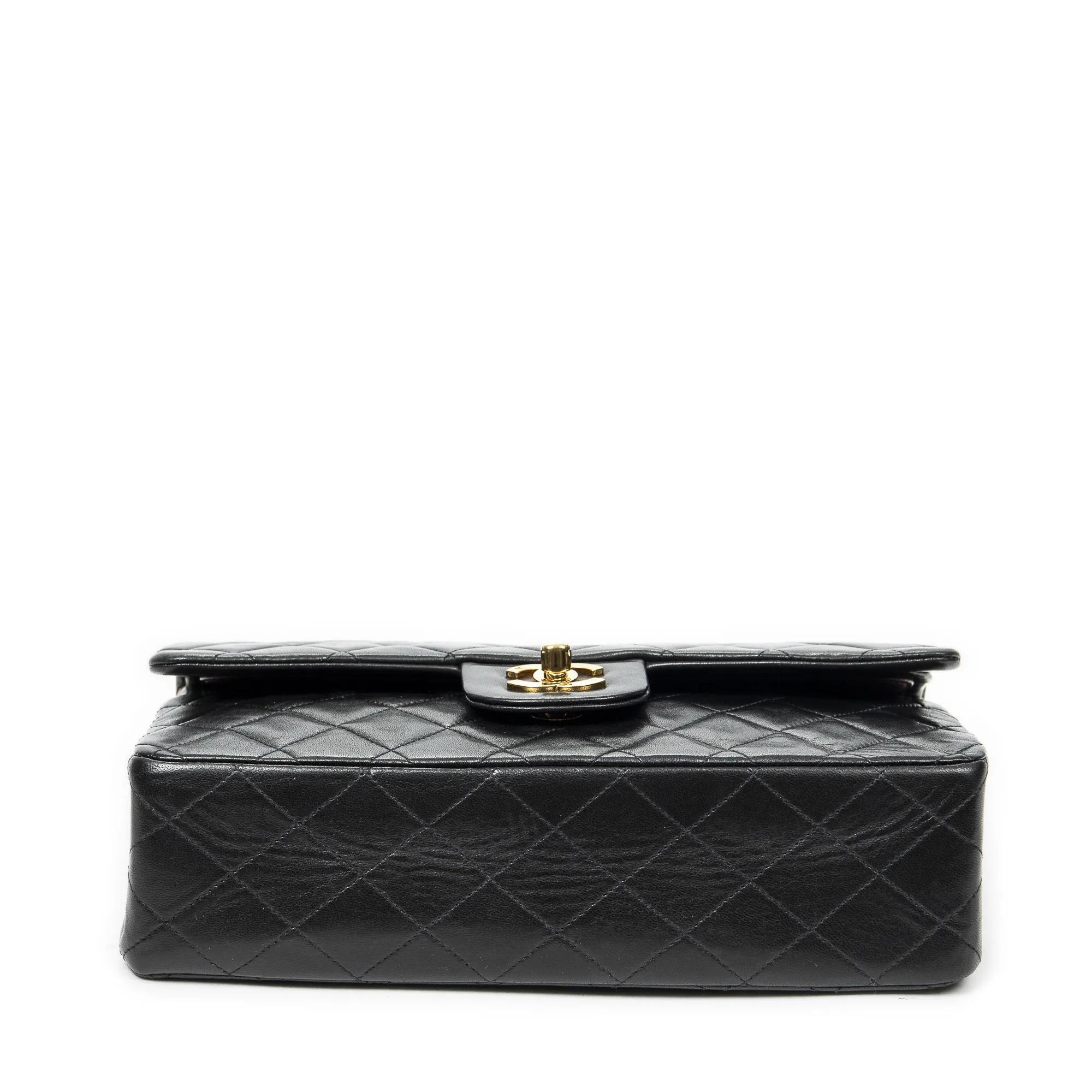 Thumbnail - Chanel Crossbody Bags - Classic Double Flap 26 - Gr. unisize - in Schwarz - für Damen