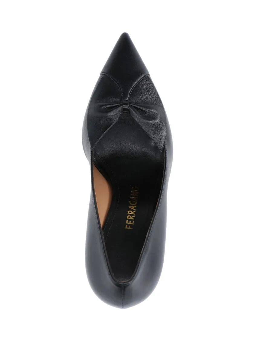 Thumbnail - Salvatore Ferragamo Hohe Schuhe - High Heel Black Pumps With Polished Finish - Gr. 5_5 - in Schwarz - für Damen