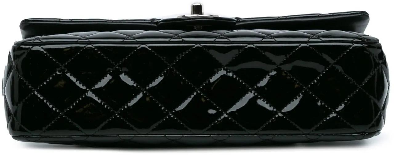 Chanel Shoppers Medium Classic Patent Double Flap in zwart