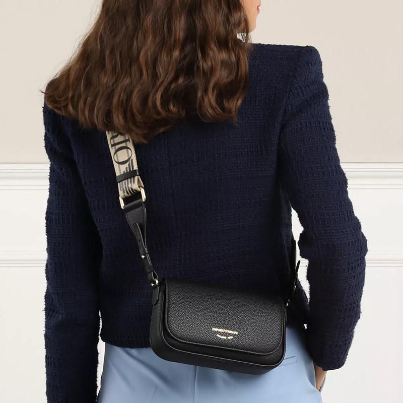 Emporio Armani Crossbody Bag Minibag Black(Image 2)