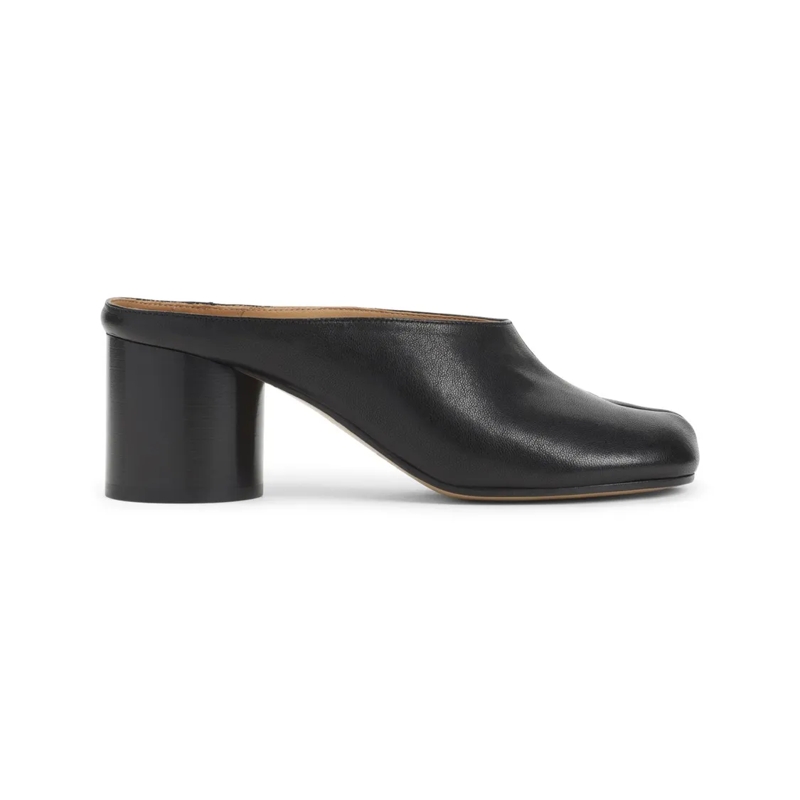 Maison Margiela Mules Split-Toe Black Leather Mules Black