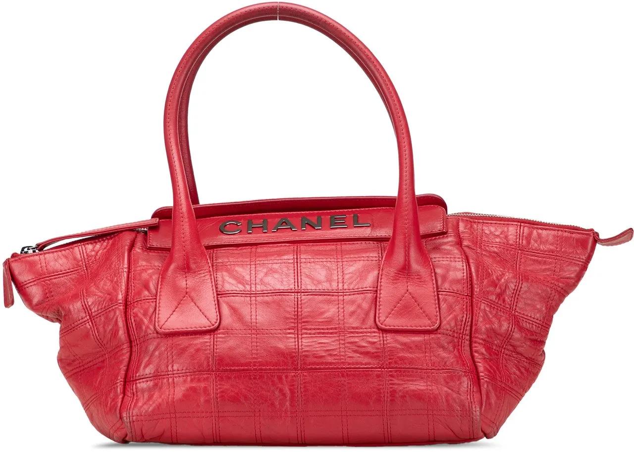 Chanel Crossbody Bags - Lambskin Square Stitched Lax Handbag - Gr. unisize - in Rot - für Damen