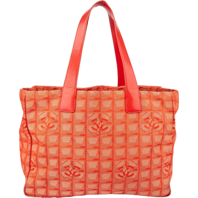 Chanel Sac à bandoulière Chanel Travel Line Monogram Handbag rot