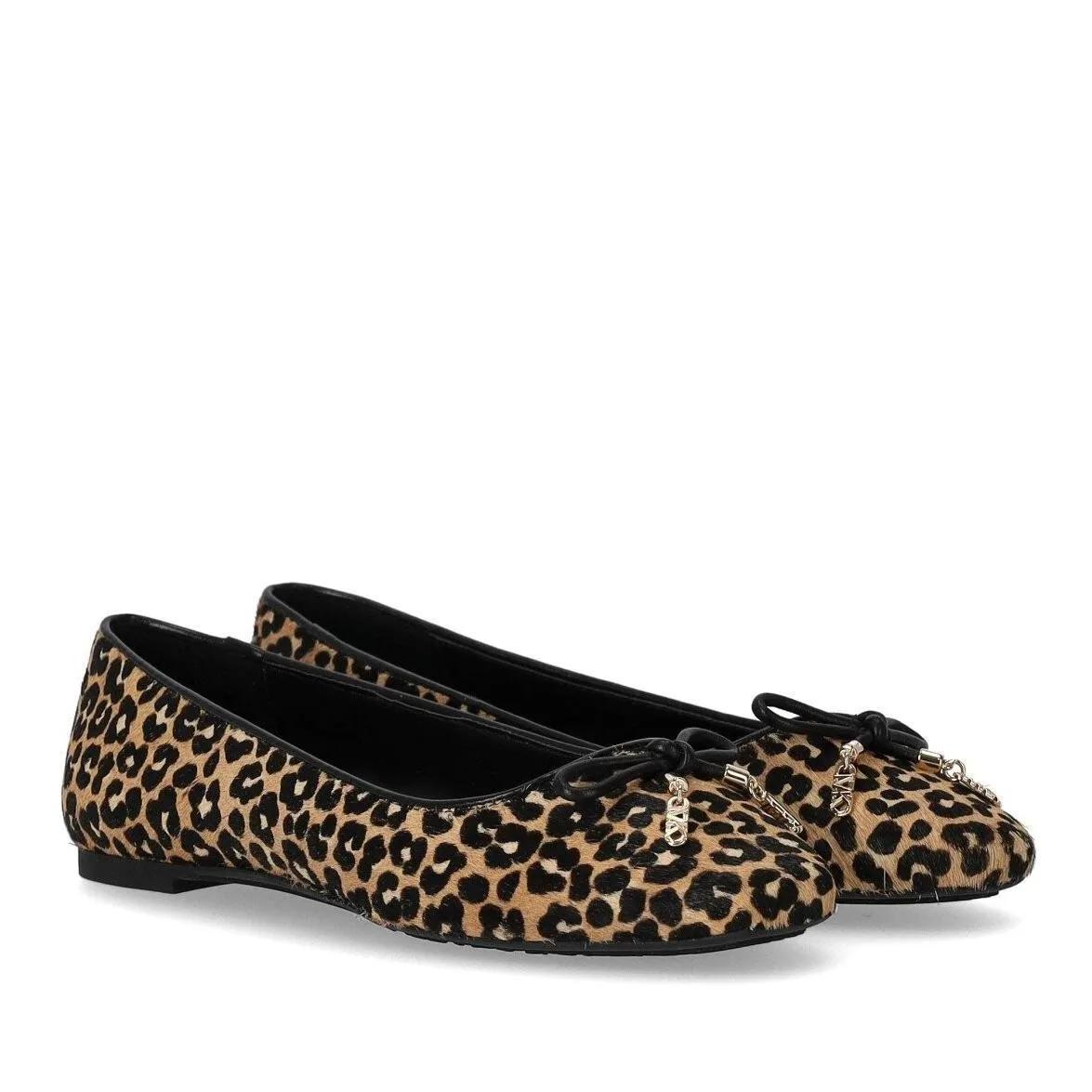 Michael Kors Loafers & Ballerinas - MICHAEL KORS NORI ANIMALIER BALLERINA - Gr. 38,5 (EU) - in Braun - für Damen