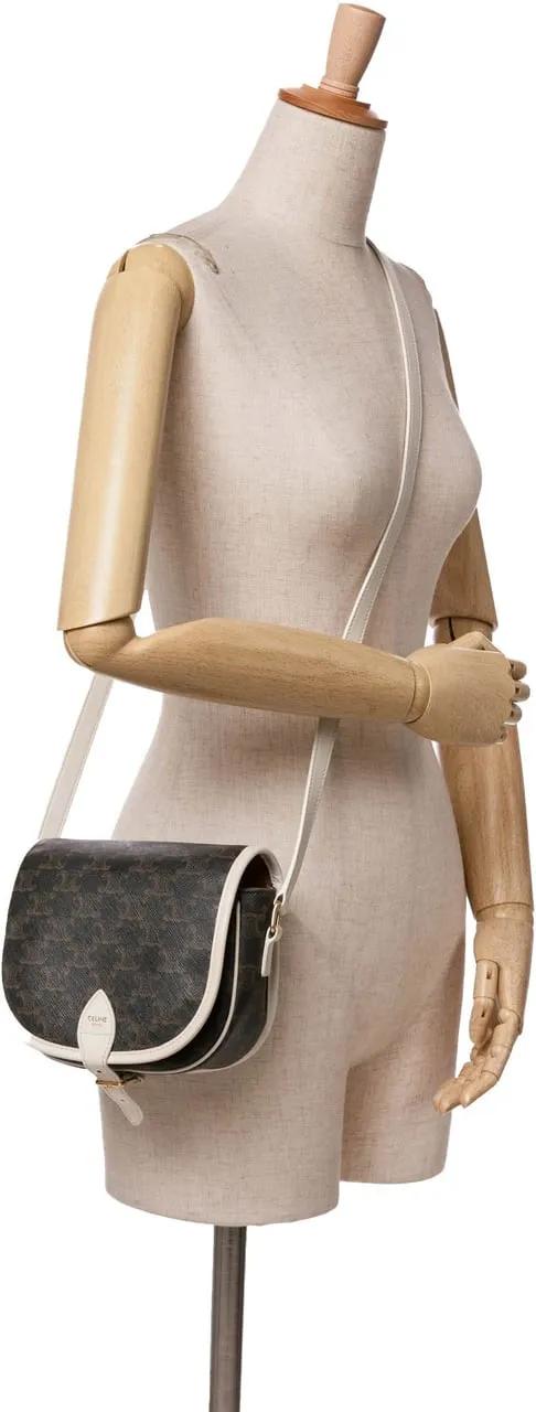 Thumbnail - Celine Hobo Bags - Medium Triomphe Coated Canvas Folco Crossbody - Gr. unisize - in Braun - für Damen