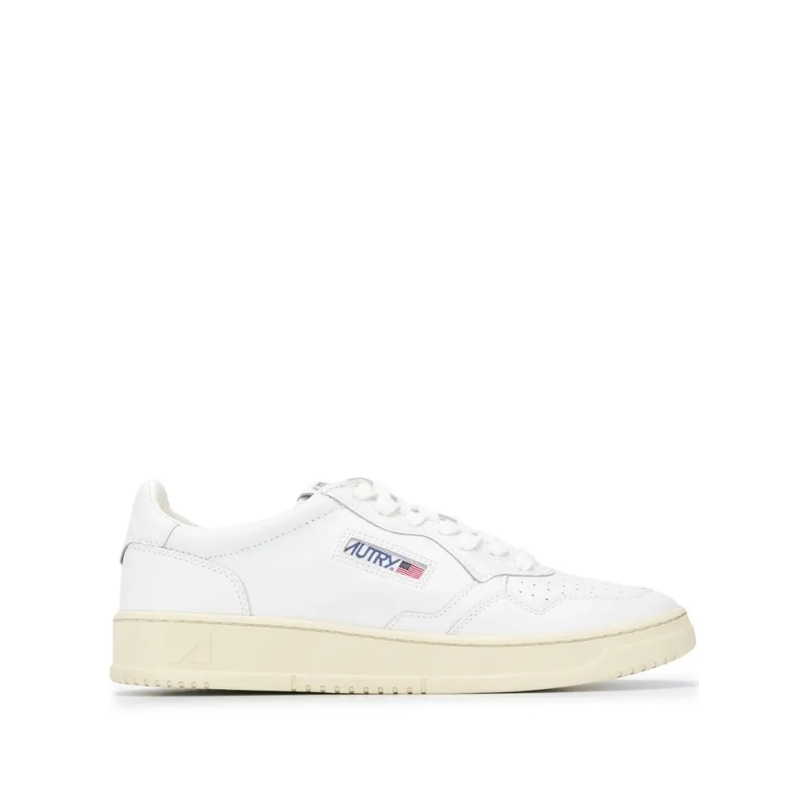 Autry International Lage-top sneaker White Leather Sneakers With Perforated Detailing White