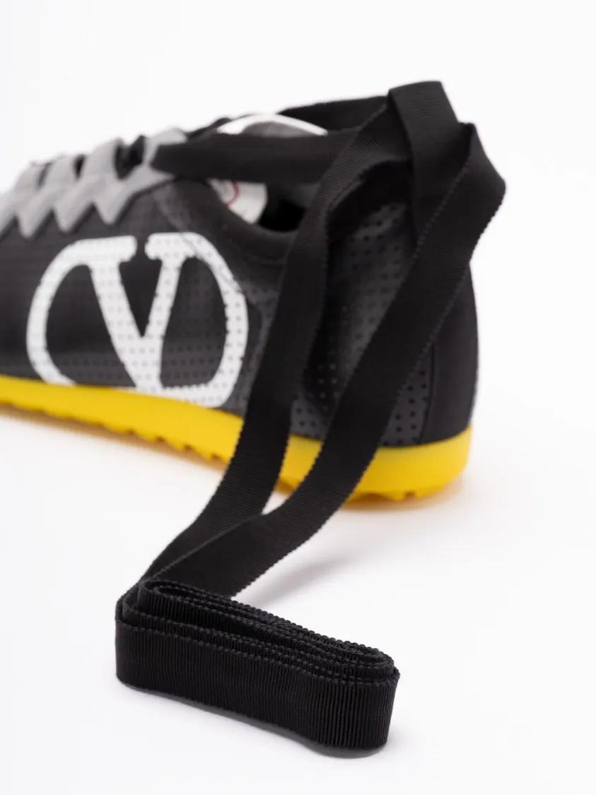 Thumbnail - Valentino Garavani Low-Top Sneaker - ` Chromathon` Sneakers - Gr. 36 (EU) - in Schwarz - für Damen