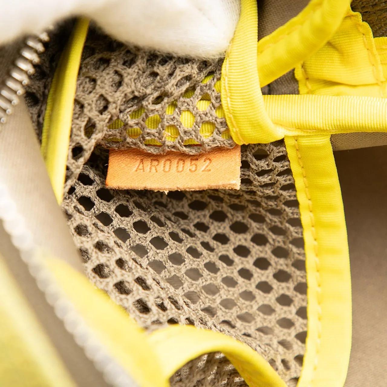 Thumbnail - Louis Vuitton Hobo Bags - Damier Geant LV Cup Weatherly - Gr. unisize - in Grün - für Damen