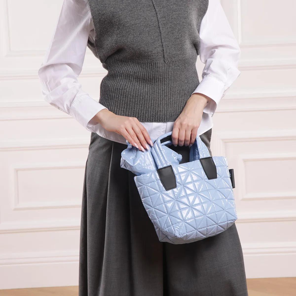 Vee Collective Shoppers & Totes Vee Tote Mini Cerulean Vinyl in blauw