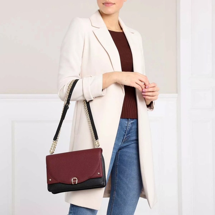 Aigner best sale burgundy bag