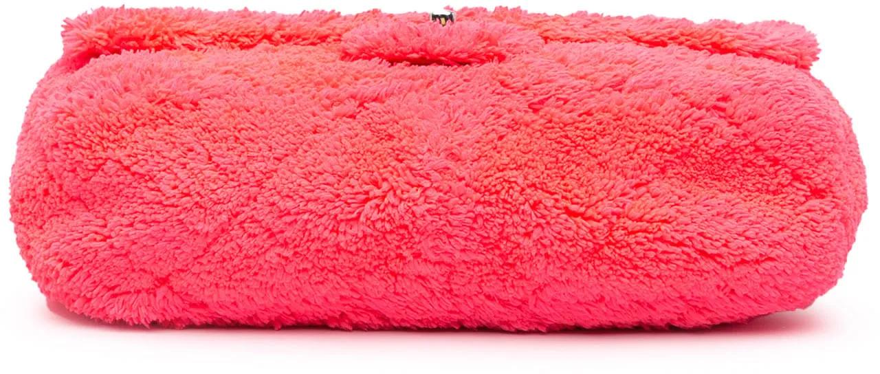 Chanel Shoppers Medium Quilted Terry Cloth Coco Beach Flap in poeder roze