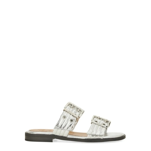 GANNI Sandale Metallic-Finish Sandals With Decorative Buckles Silver