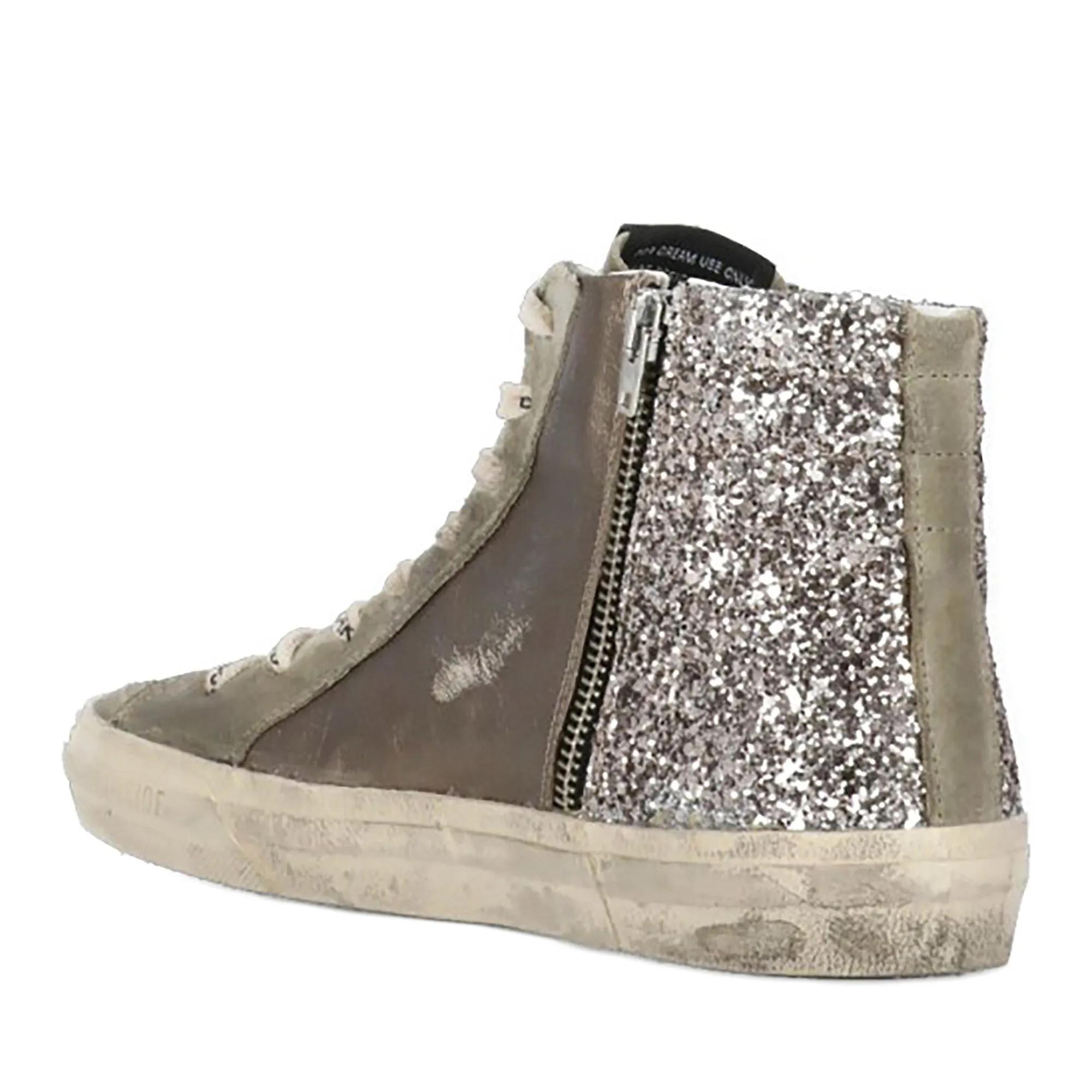 Golden Goose Low-Top Sneakers Grey Leather Hightop Sneakers in grijs