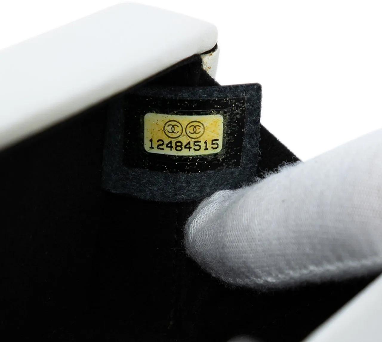 Thumbnail - Chanel Clutches - CC Lambskin Box Clutch - Gr. unisize - in Weiß - für Damen