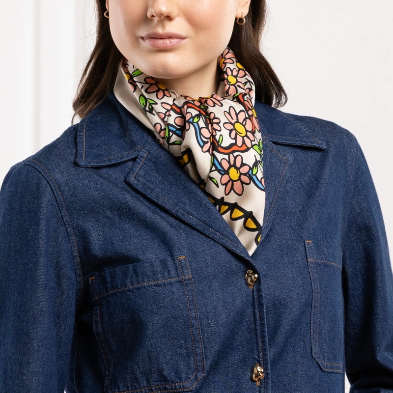 Moschino Leichter Schal 100% Silk Twill H. Prt. Square Moschino Multicolored(Image 2)