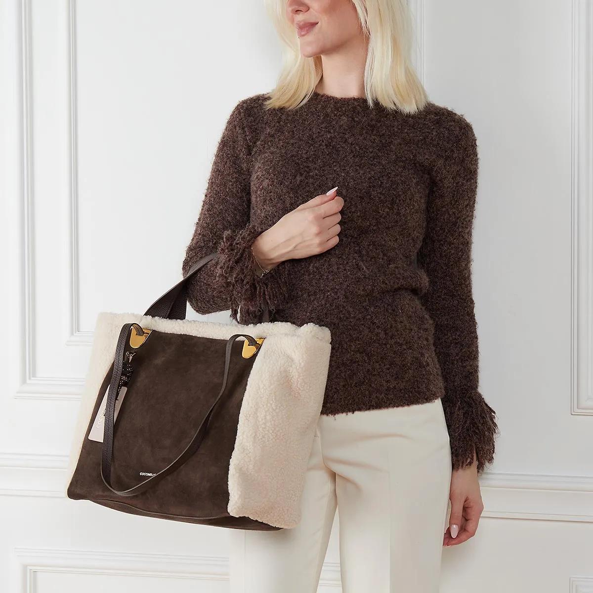 Coccinelle Shoppers Oliver x Inuikii in bruin