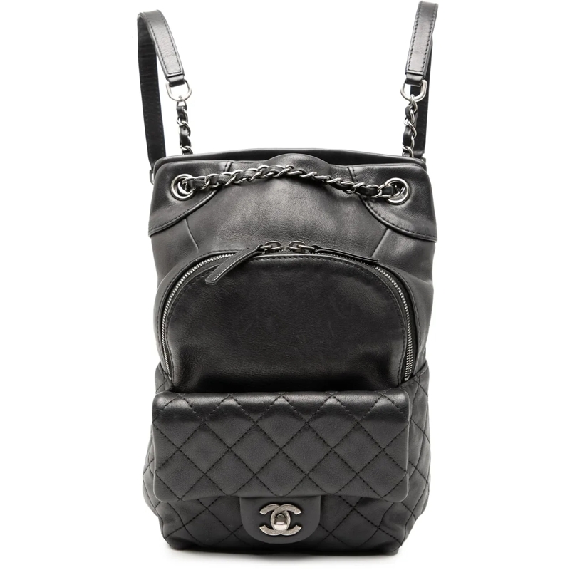 Chanel Rucksack Small CC Calfskin Drawstring Flap Backpack schwarz