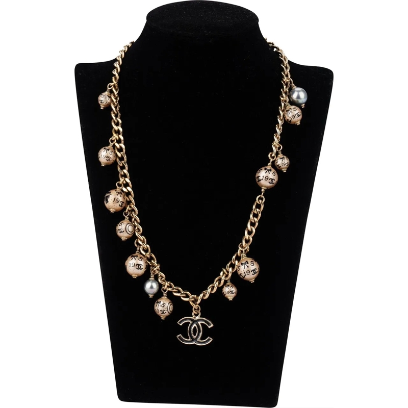 Chanel Collier moyen Chanel CC Pearls Necklace mehrfarbig