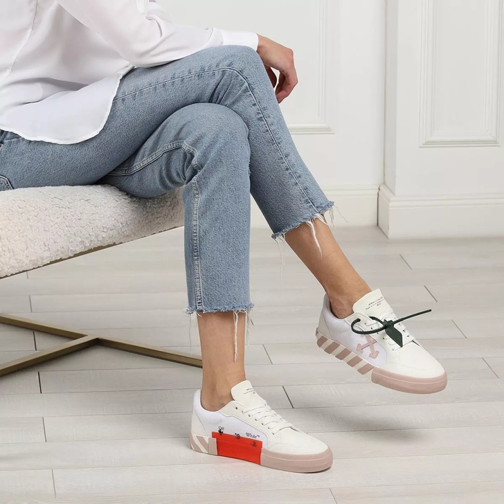 Off White Low Vulcanized Canvas Suede White Pink Low Top Sneaker