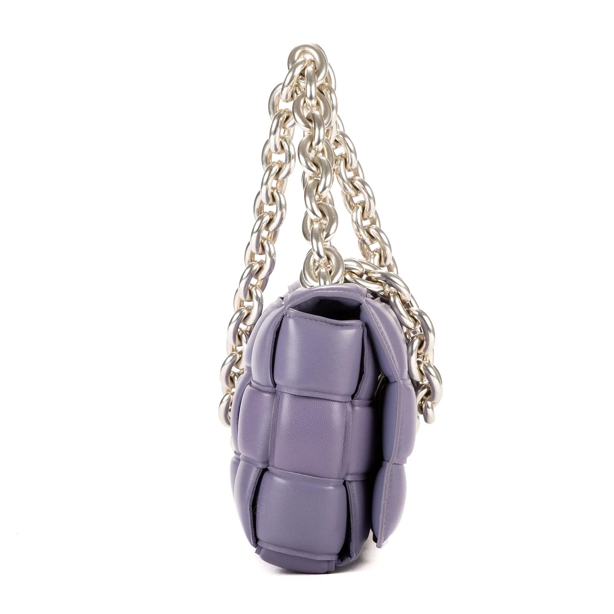 Thumbnail - Bottega Veneta Crossbody Bags - Cassette Flap Chain Maxi - Gr. unisize - in Lila - für Damen