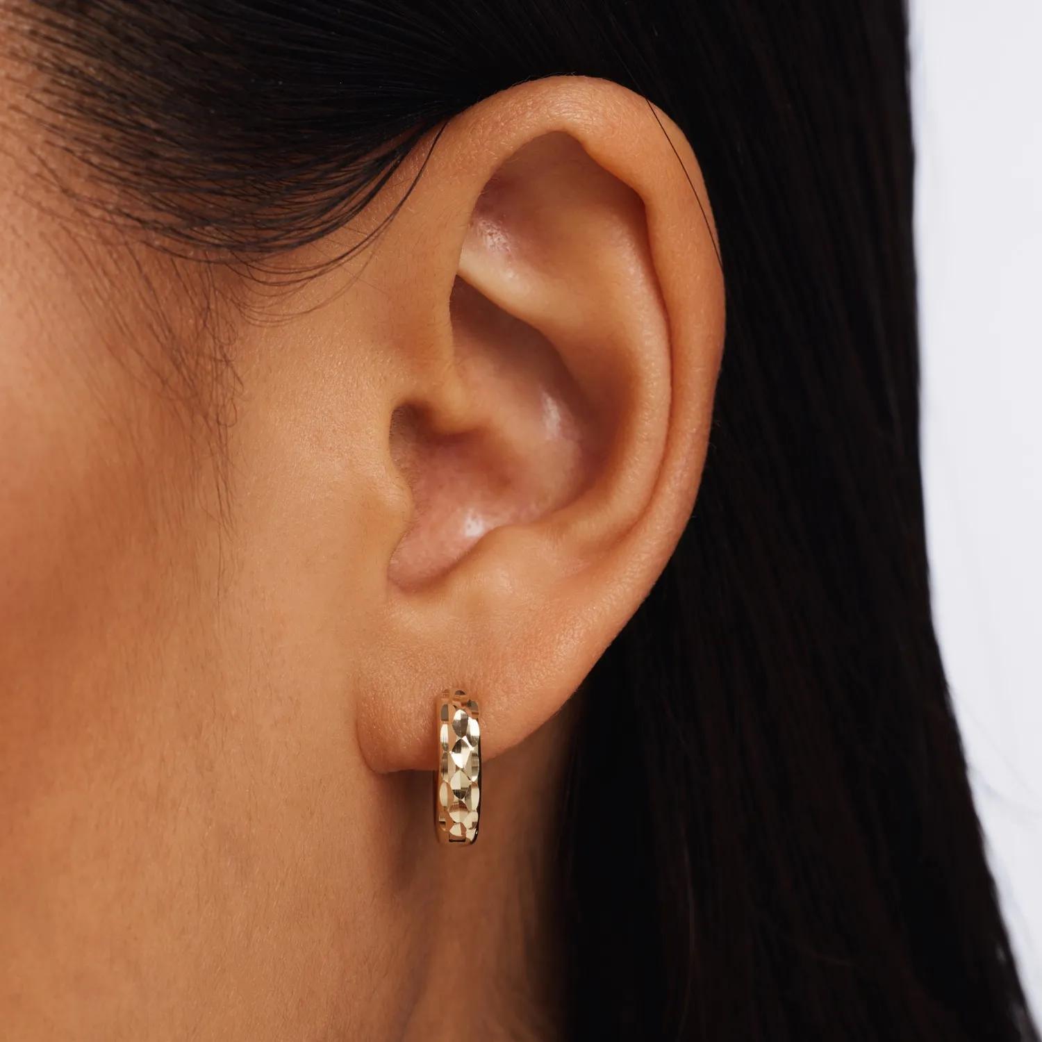 Thumbnail - Isabel Bernard Ohrringe - Rivoli Laura 14 karat hoop earrings - Gr. unisize - in Gold - für Damen