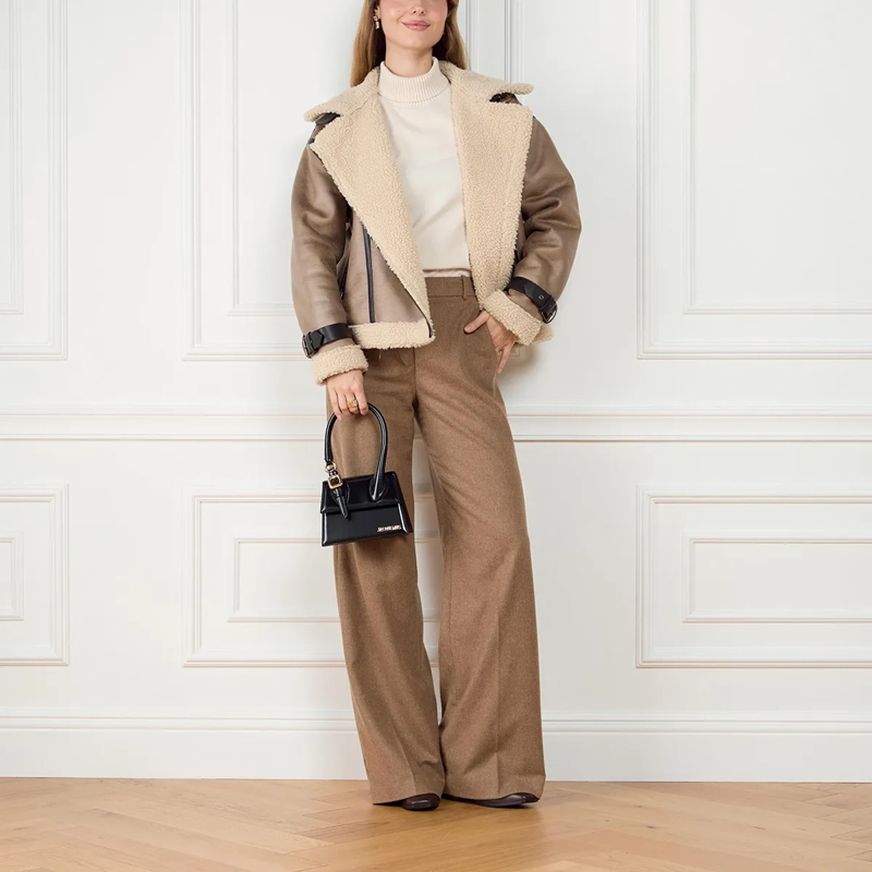 Jacquemus Minitasche Le Chiquito Moyen Boucle Black(Image 2)