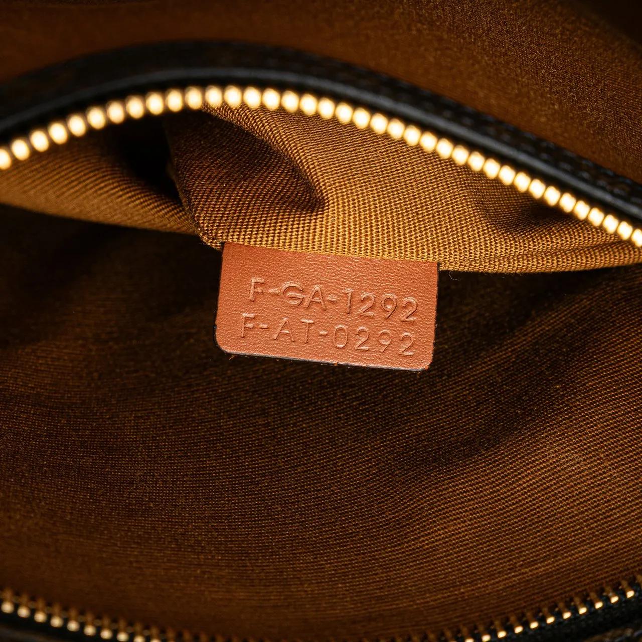 Thumbnail - Celine Hobo Bags - Small Triomphe Coated Canvas Vertical Cabas Tote - Gr. unisize - in Braun - für Damen