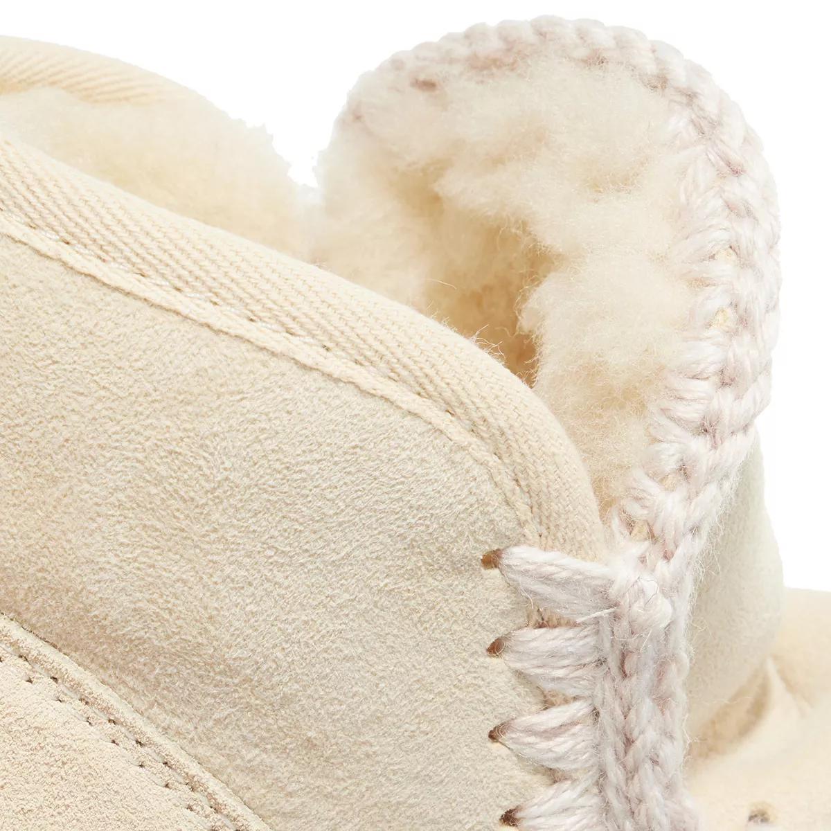 Eskimo mou outlet boots