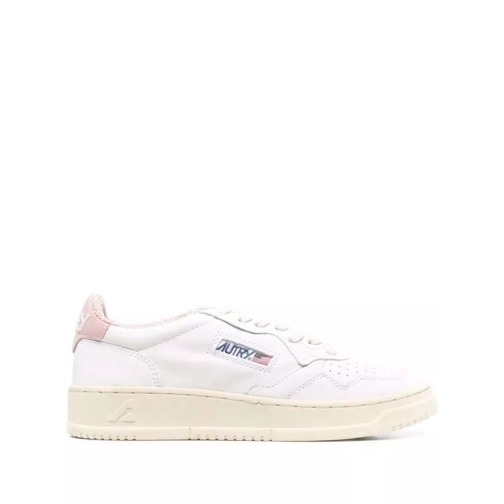 Autry International White Low-Top Lace-Up Sneakers Neutrals lage-top sneaker