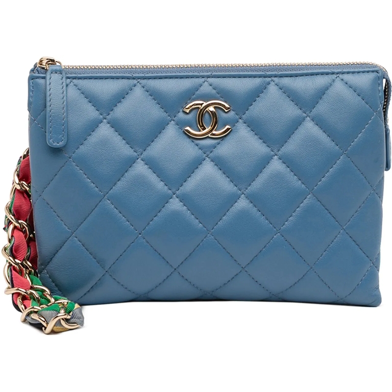 Chanel Clutch CC Quilted Lambskin Ribbon Clutch blau