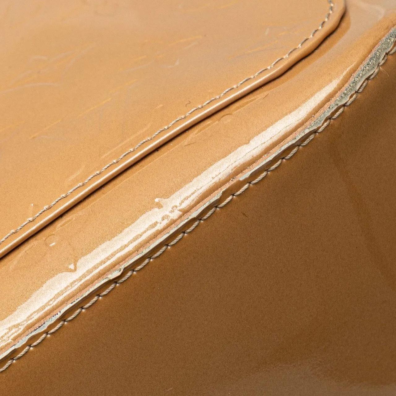 Louis Vuitton Hobo bags 2005 Monogram Vernis Minna Street in bruin