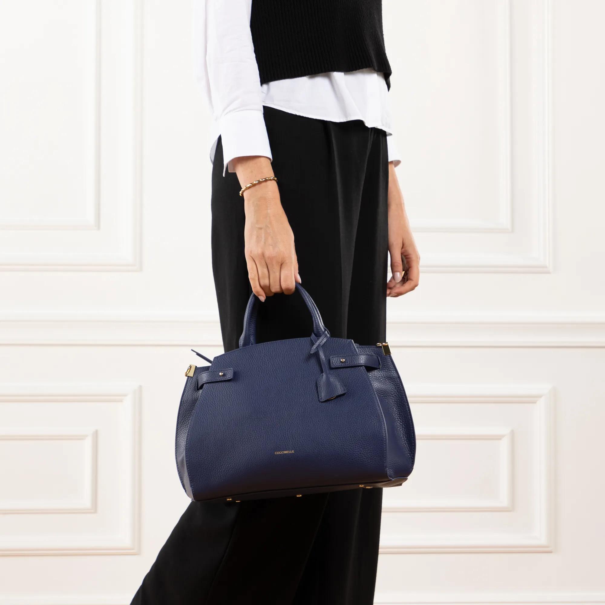 Coccinelle Satchels kliche in blauw