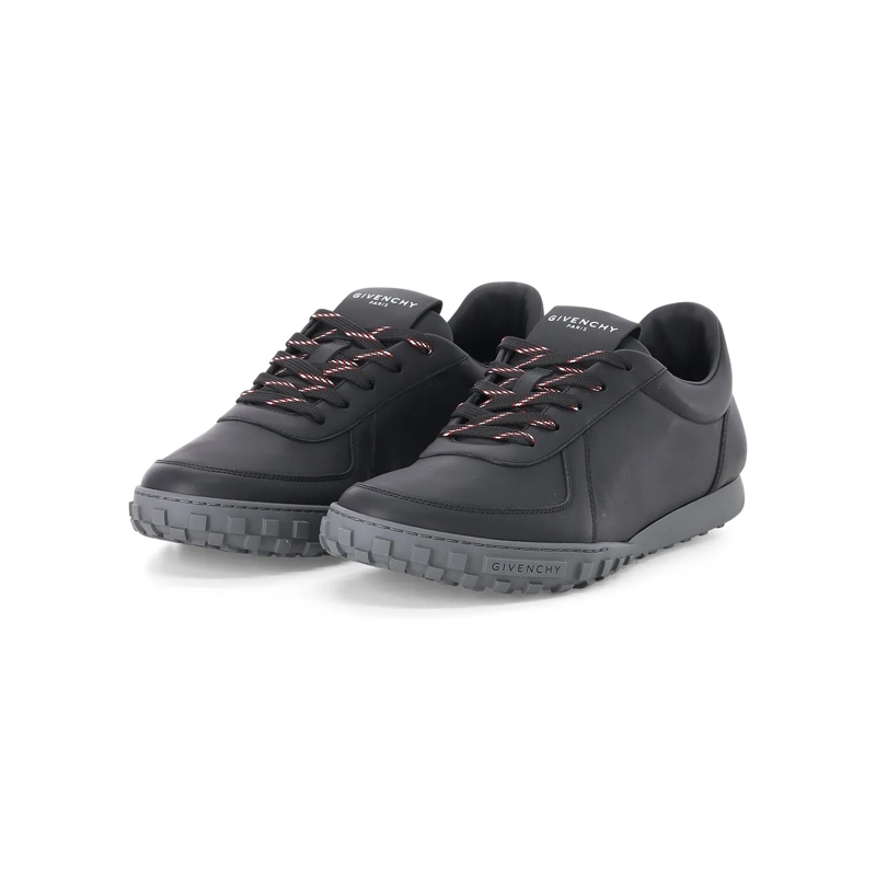 Givenchy Schnürschuhe Sneaker aus Leder schwarz