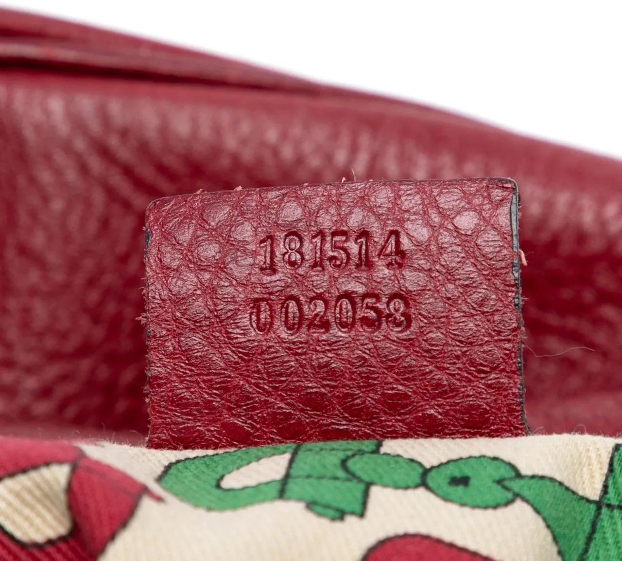 Thumbnail - Gucci Hobo Bags - Large Guccissima Trimmed Leather Signoria Hobo Bag - Gr. unisize - in Rot - für Damen