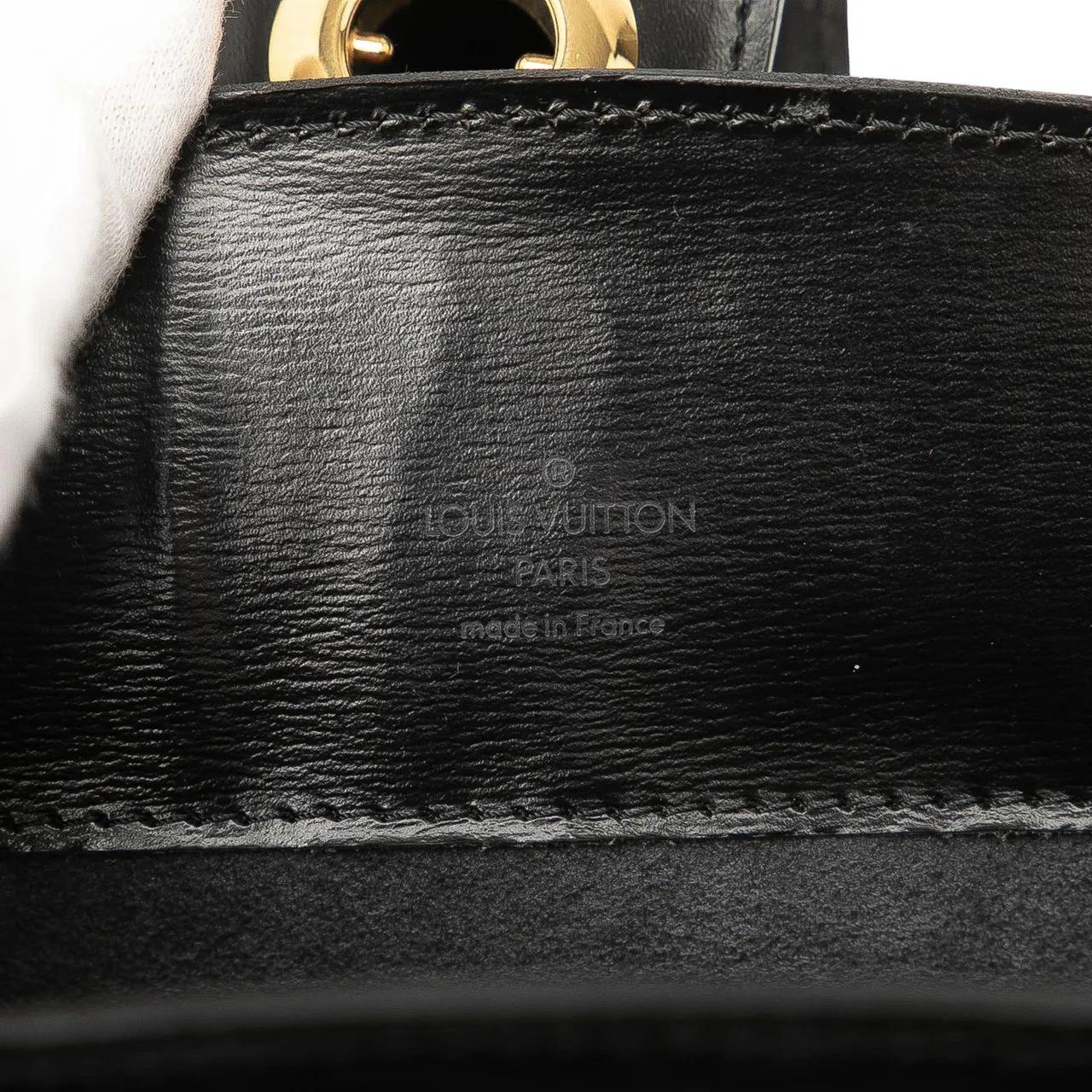 Thumbnail - Louis Vuitton Hobo Bags - Epi Cluny - Gr. unisize - in Schwarz - für Damen
