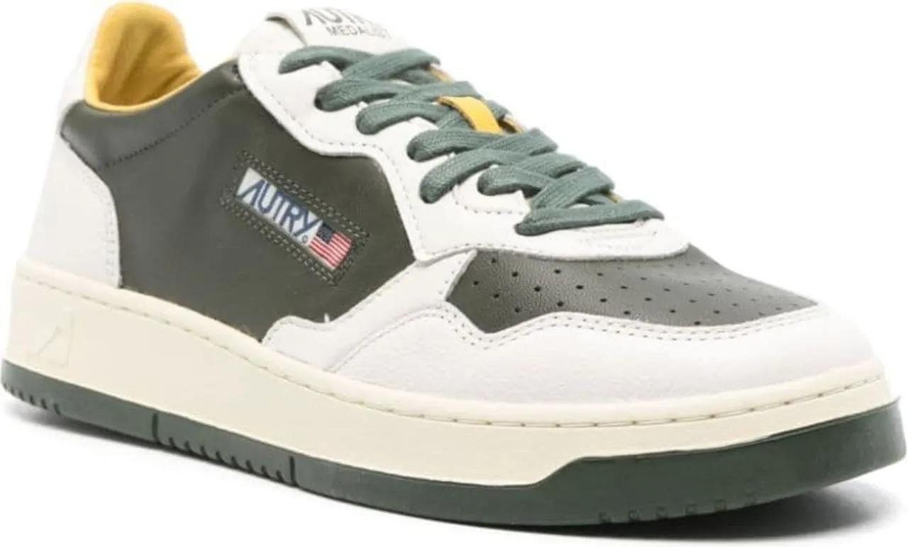 Autry International Low-Top Sneaker - Sneakers Green - Gr. 45 (EU) - in Grün - für Damen