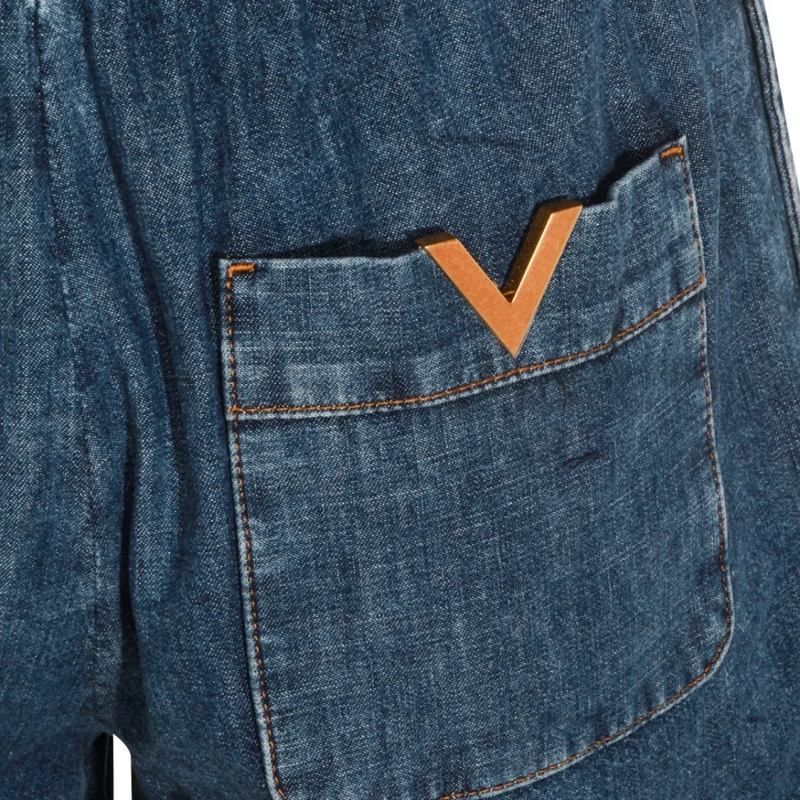 Valentino Garavani Legere Shorts Denim Shorts With Relaxed Fit Blue(Image 3)