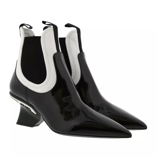 Prada Prada Ankle Boot Patent Leather Black/White Low-Top Sneaker