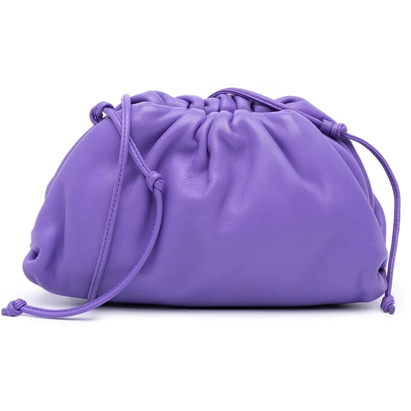 Bottega Veneta Sac à bandoulière Lambskin The Mini Pouch Crossbody lila
