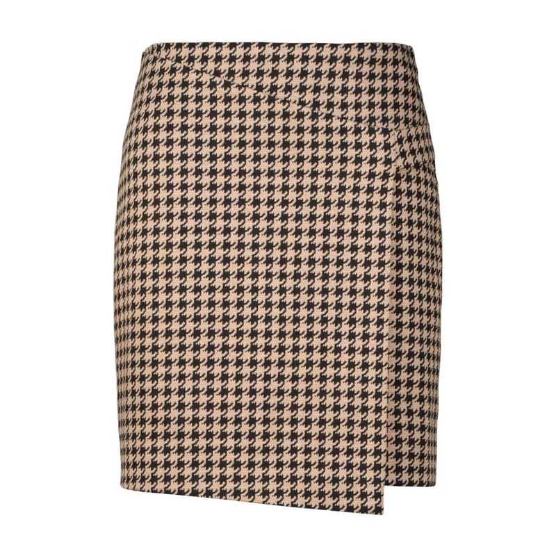 Seductive  Sharon Schwarz gemustert