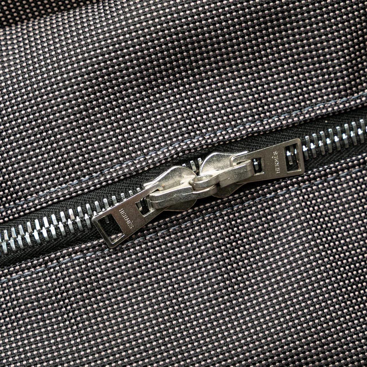 Thumbnail - Hermès Shopper - Canvas Herline GM - Gr. unisize - in Grau - für Damen