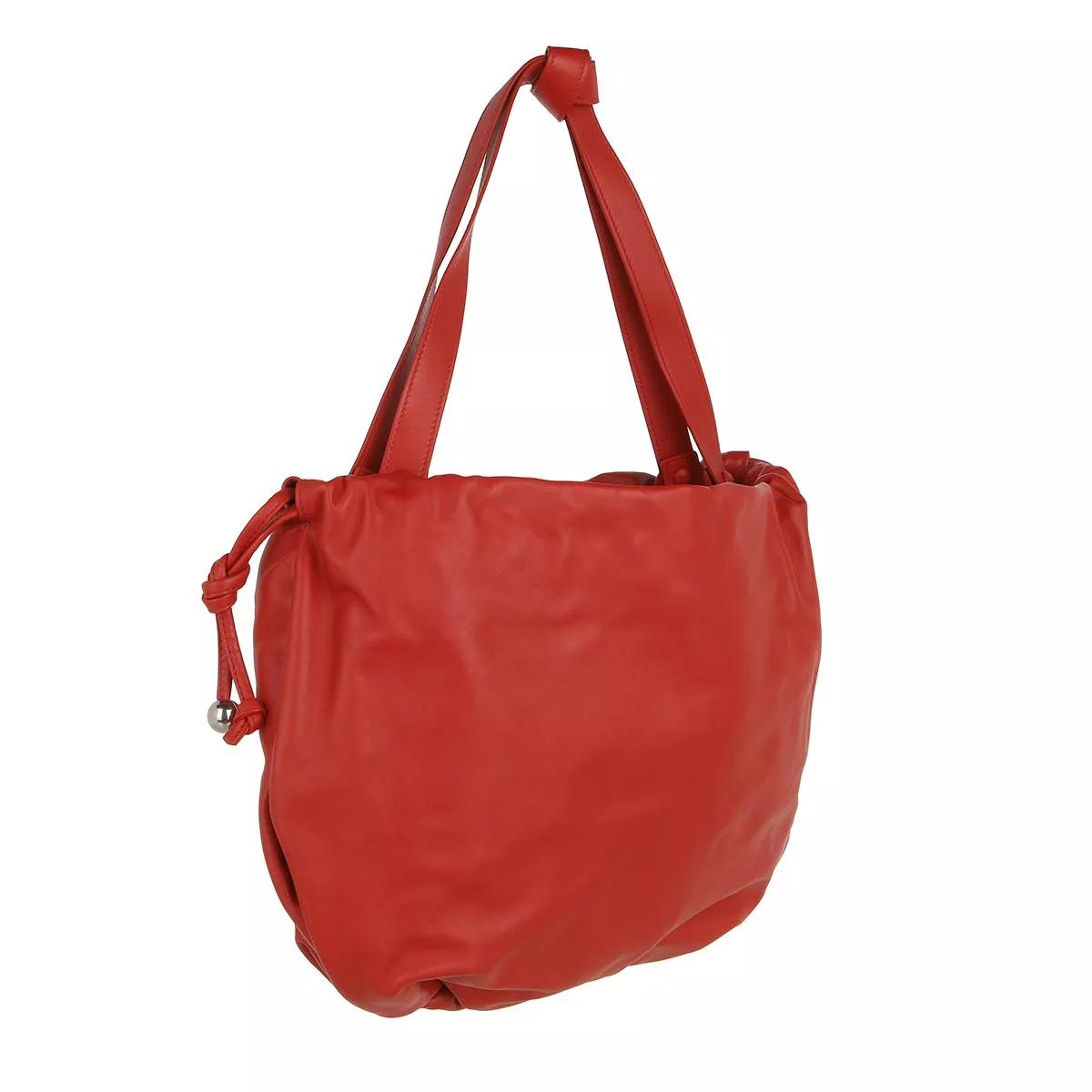 Bottega Veneta Hobo bags The Medium Bulb Shoulder Bag Leather in rood