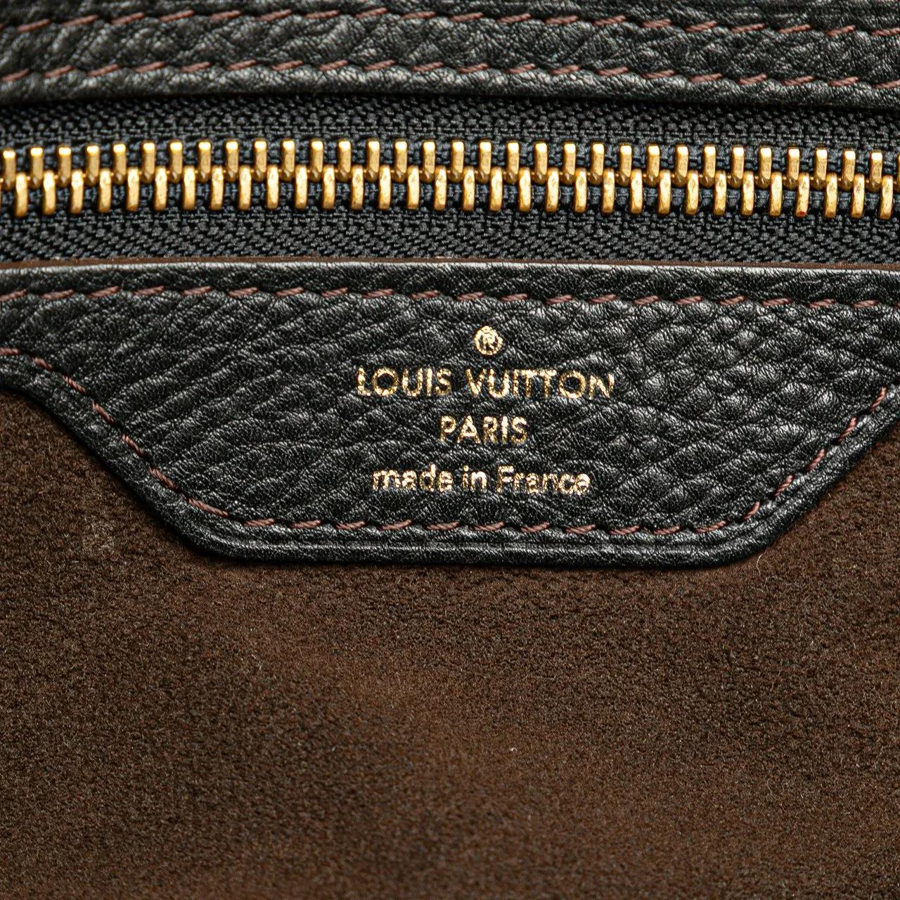 Thumbnail - Louis Vuitton Hobo Bags - Monogram Mahina Stellar PM - Gr. unisize - in Schwarz - für Damen