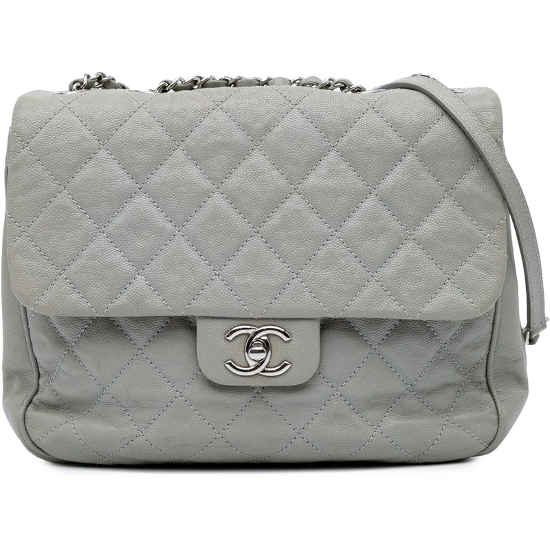 Chanel Schultertasche Large Quilted Caviar Urban Companion Flap grau