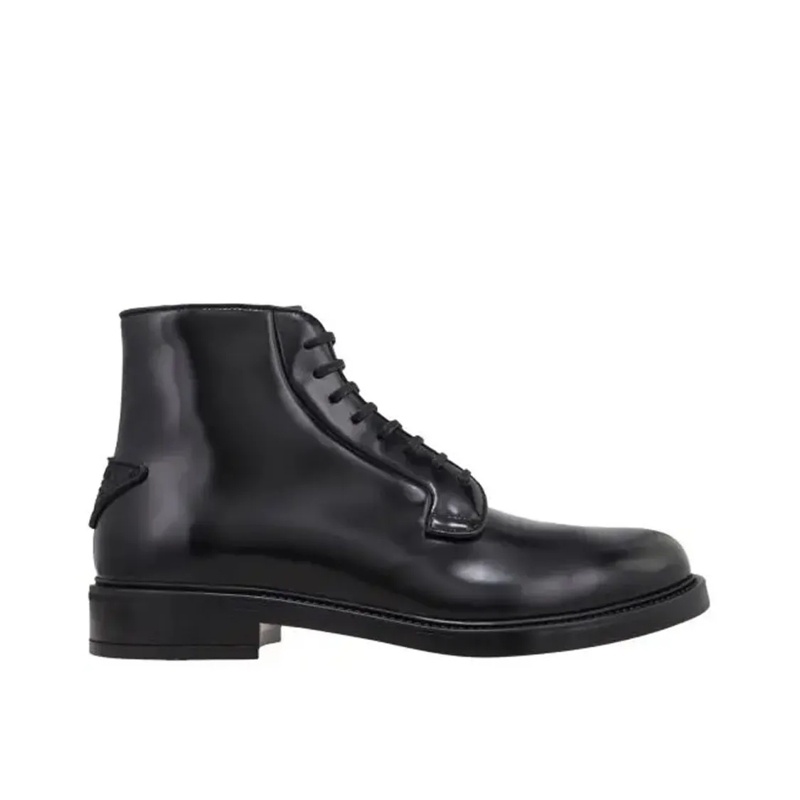 Prada Stiefel Leather Lace-Up Boots Black