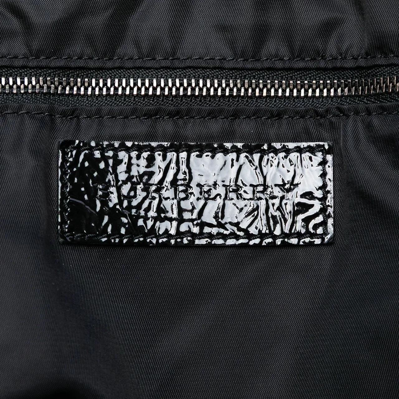 Thumbnail - Burberry Shopper - Medium Beat Check Nylon Victoria Tote - Gr. unisize - in Grau - für Damen